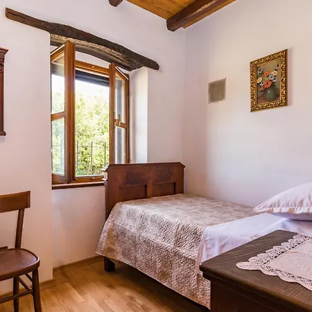 Awesome In With Kitchen בית נופש *